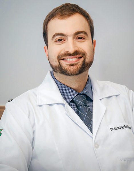 Dr. Leonardo Rottili Roeder